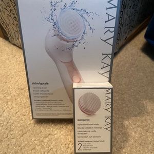 Mary Kay Skinvigorate Cleansing Brush